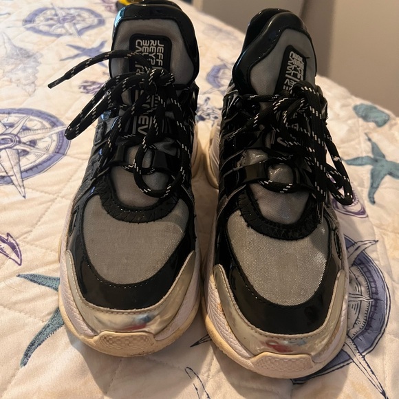 Jeffrey Campbell WiFi sneakers size 5 - Picture 3 of 4